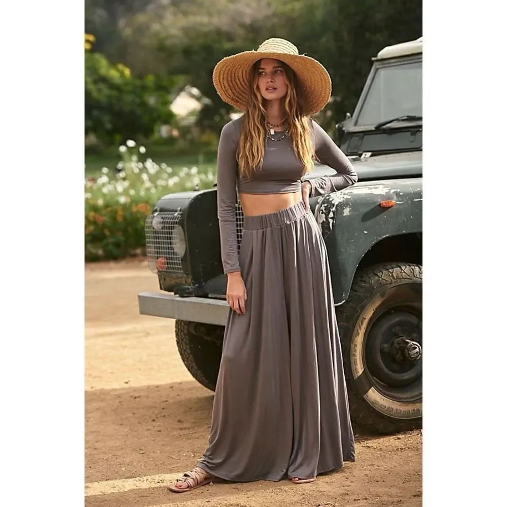 ✨Free People Beach Alia Crop Brown Size Large Top✨